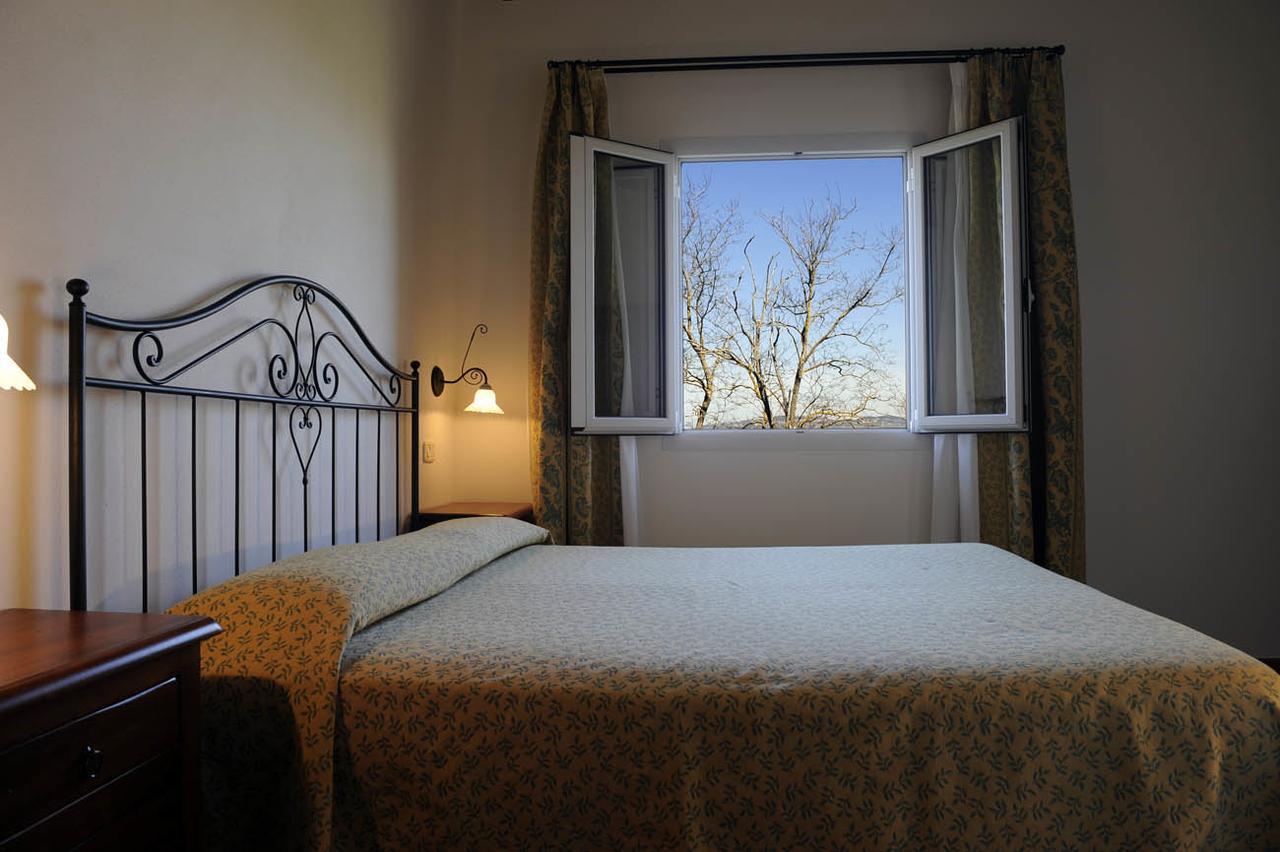 Agriturismo L'Imposto Pomarance Bagian luar foto